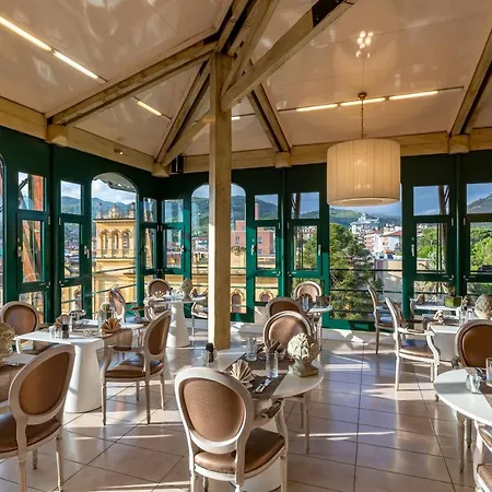 Columbia Wellness & Hotel 4*